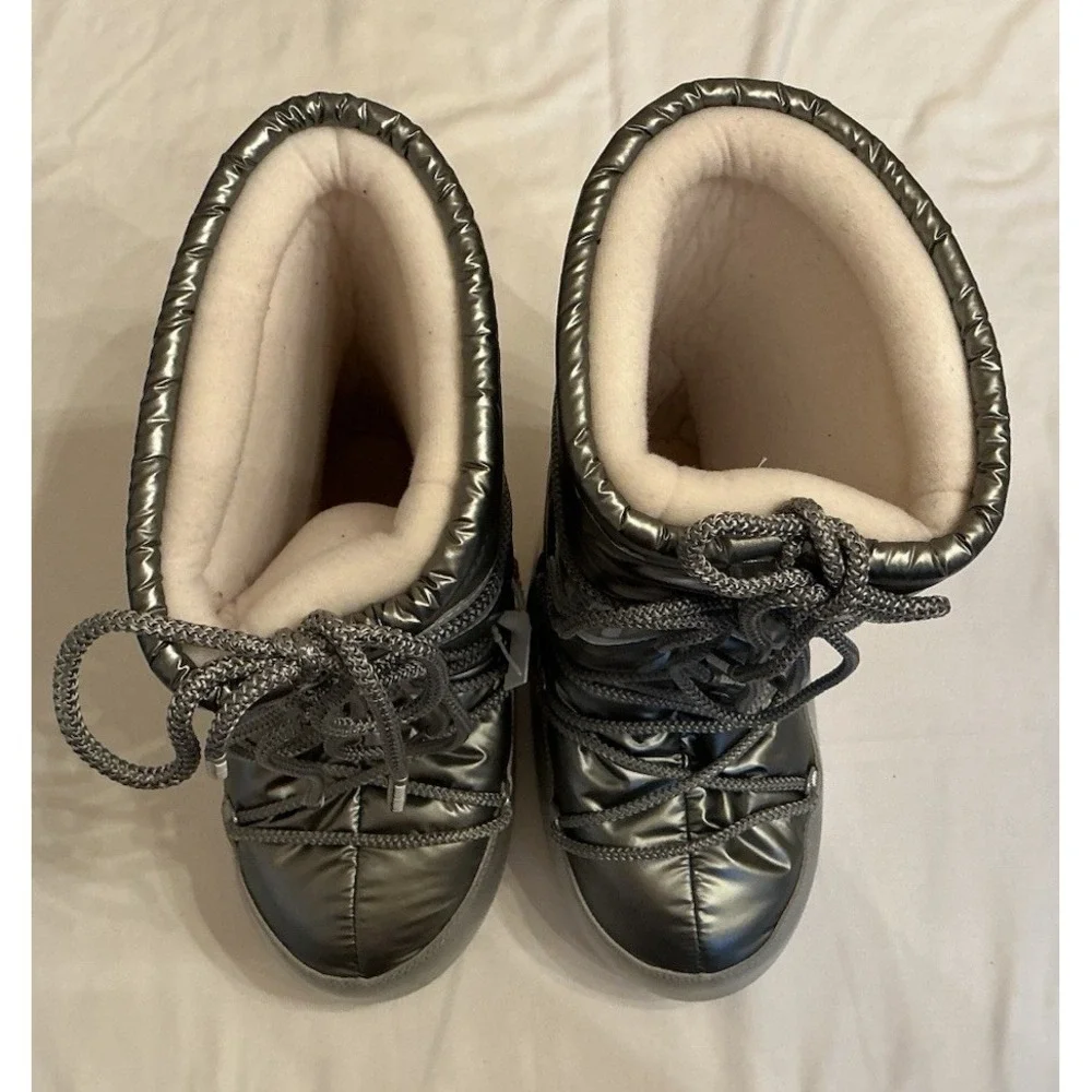 Moon‎ Boot The Original Tecnica US Size 3, 5/6 EU 35/38 Silver Winter Boots